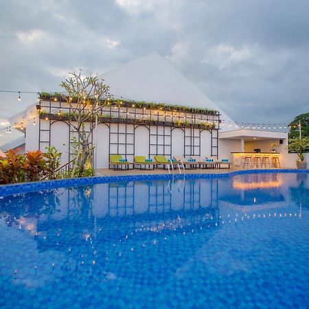 Rv Hotel Gianyar Ubud Zewnętrze zdjęcie